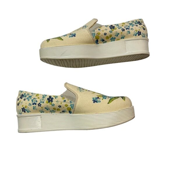 Goby flats Women's 38 US 7.5 white beige blue floral print canvas round toe - Picture 6 of 9